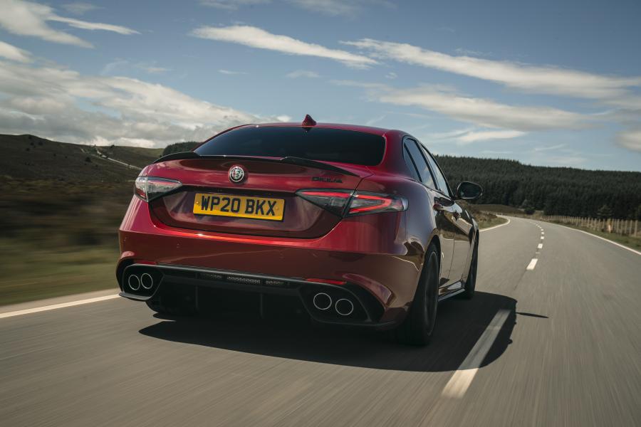  Alfa Romeo Giulia Quadrifoglio (952) 2020 года  (UK) (фото 5 из 34)
